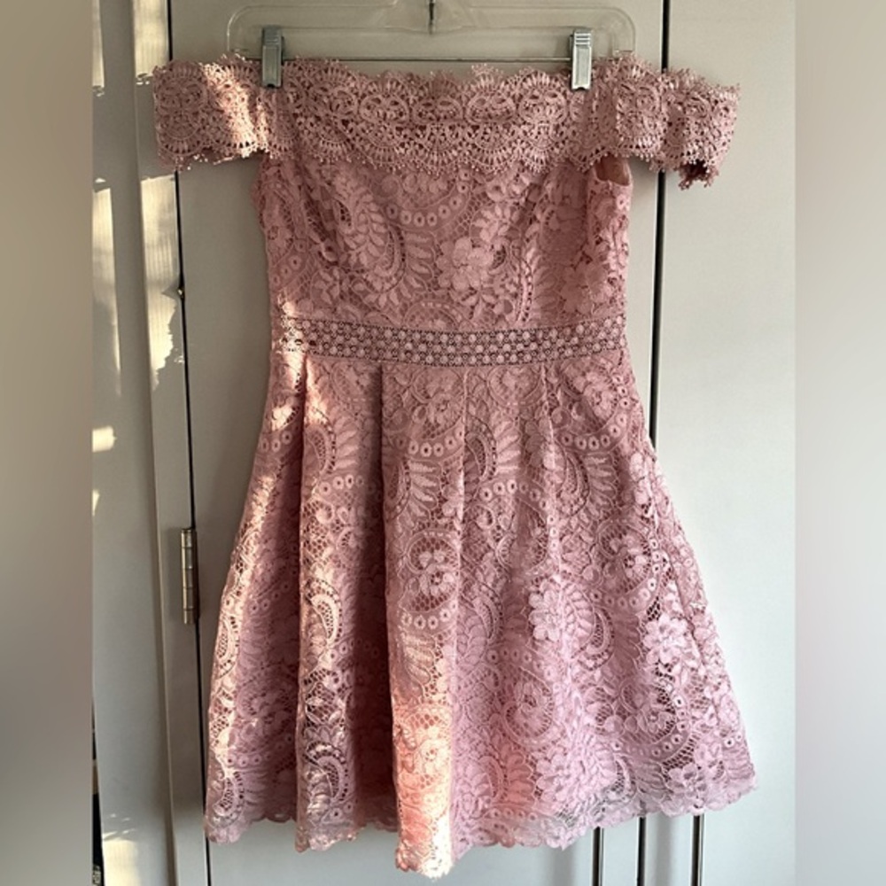 Francesca’s Rose Pink Lace Overlay Off-Shoulder Dress, S, MSRP $89